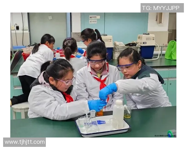 周芳的羽毛球人生深度对话探索她的奋斗与梦想之路